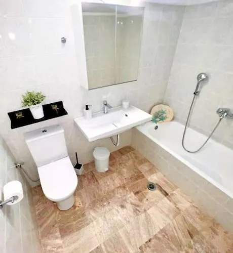 Petalou House 易莫洛林