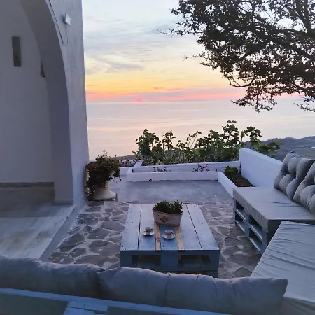 Nyaraló Petalou House