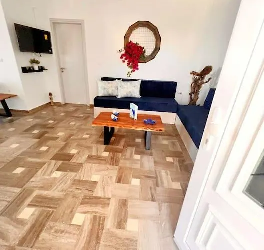 Petalou House Nyaraló *