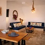 Casa vacanze Petalou House