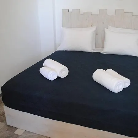 Petalou House Hébergement de vacances Imerovigli