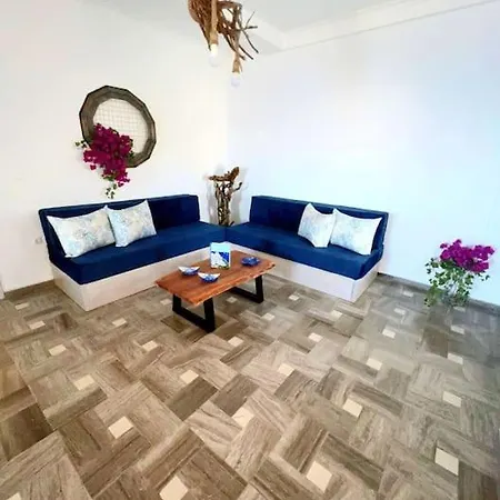Ferienhaus Petalou House