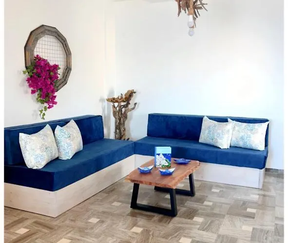 Petalou House * Imerovigli (Santorini)