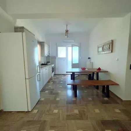 Casa de Férias Petalou House Imerovigli (Santorini)